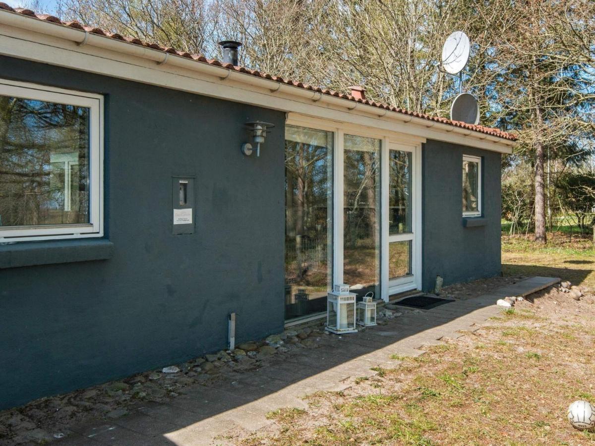 8 Person Holiday Home In Rsted Kare Extérieur photo